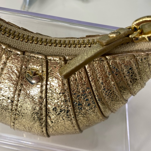 Kate spade Croissant Storybook Gold Pleated Coin Pouch - Picture 3 of 8